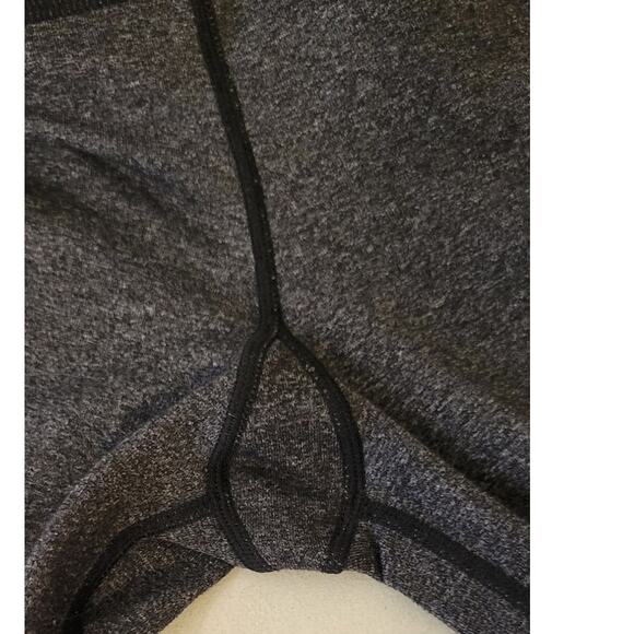 Lululemon Capri Leggings Womens Size 6 Work Out Active Sporty Athletic Leggings - Picture 6 of 7